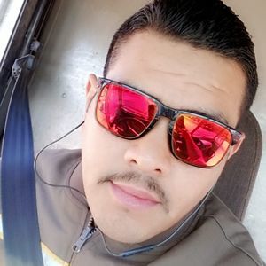 Meet your Posher, Adrian